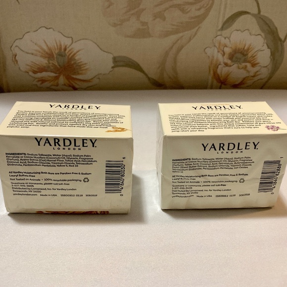 Lot 4 Yardley London Moisturizing Bath Bars - 2 Oatmeal Almond, 2 Lemon Verbena - Picture 2 of 2